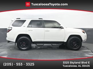 Used 2023 Toyota 4Runner SR5 Premium w/ Moonroof Package AWD/4WD video 1