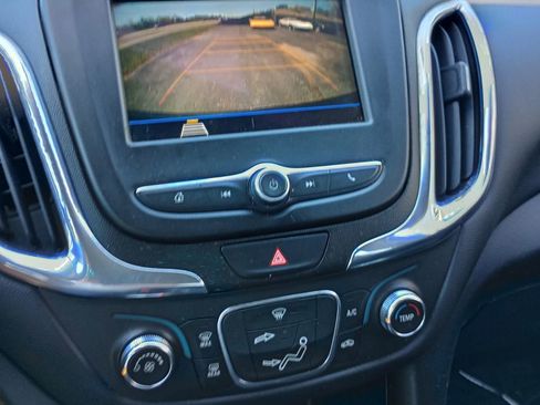 Used 2019 Chevrolet Equinox LT image 13