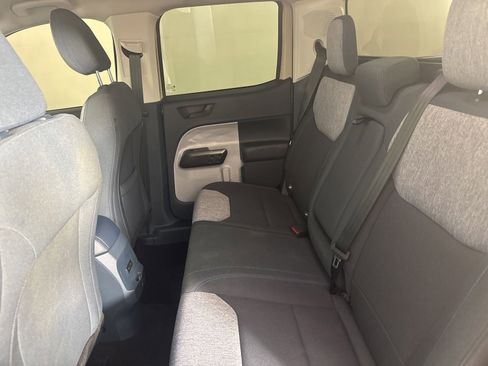 Used 2025 Ford Maverick XLT FWD image 12