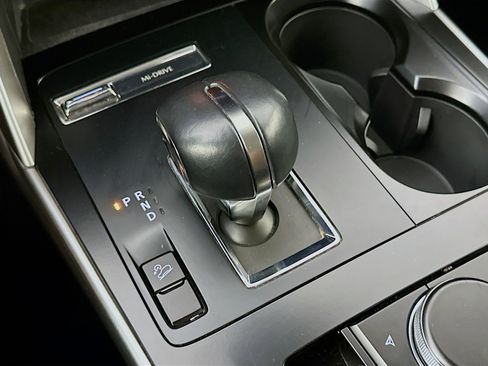 Used 2025 MAZDA CX-90 3.3 Turbo w/ Select Package image 24