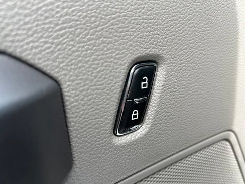 Used 2019 Ford F350 XLT w/ XLT Value Package AWD/4WD image 32