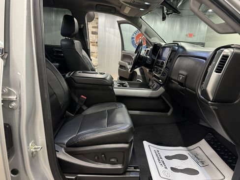 Used 2019 Chevrolet Silverado 2500 LTZ w/ Duramax Plus Package AWD/4WD image 36