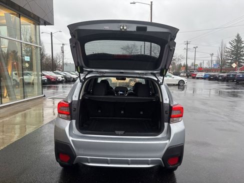 Used 2023 Subaru Crosstrek 2.0i Premium image 8