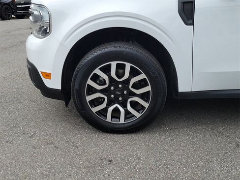 Used 2024 Ford Maverick Lariat image 7