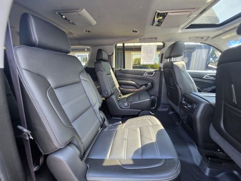 Used 2016 GMC Yukon XL Denali w/ Open Road Package AWD/4WD image 9