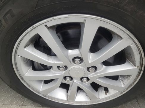 Used 2020 Chevrolet Sonic LT w/ Convenience Package image 31