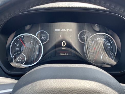 Used 2024 RAM 3500 Big Horn image 31