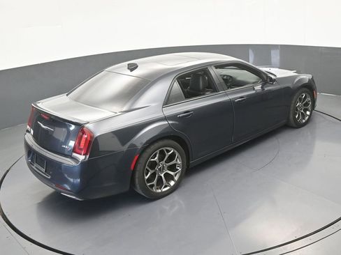 Used 2018 Chrysler 300 S w/ 300S Premium Group RWD image 52