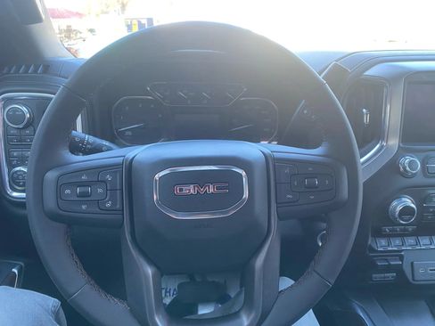 Used 2023 GMC Sierra 3500 SLT w/ SLT Premium Package AWD/4WD image 12