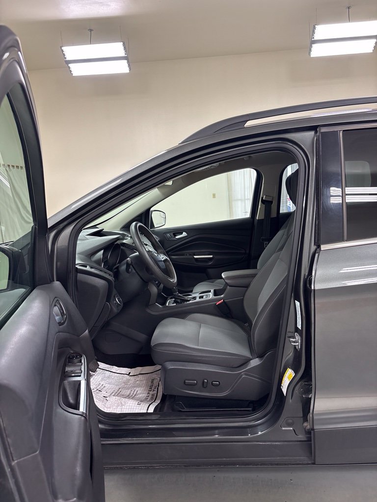 Used 2018 Ford Escape SE AWD/4WD image 10