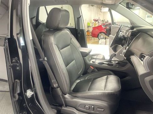Used 2019 Chevrolet Traverse Premier w/ Redline Edition image 27