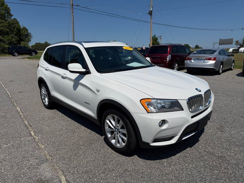 Used 2014 BMW X3 xDrive28i AWD/4WD image 2