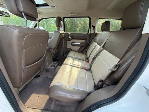 Used 2010 Dodge Nitro Shock w/ Chrome Accents Group AWD/4WD image 23