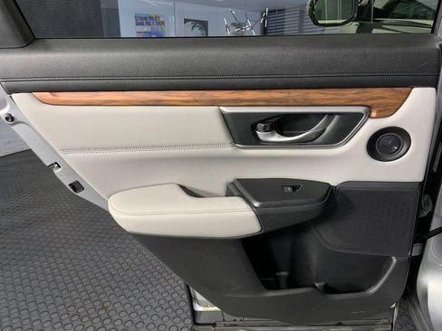 Used 2022 Honda CR-V EX-L image 17
