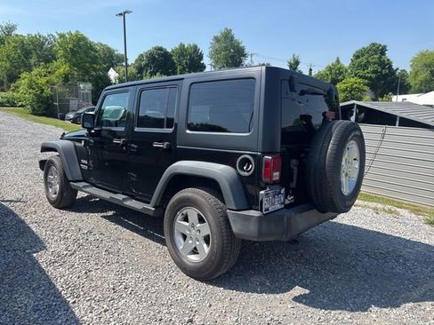 Used 2016 Jeep Wrangler Unlimited Sport w/ Quick Order Package 24S AWD/4WD image 4