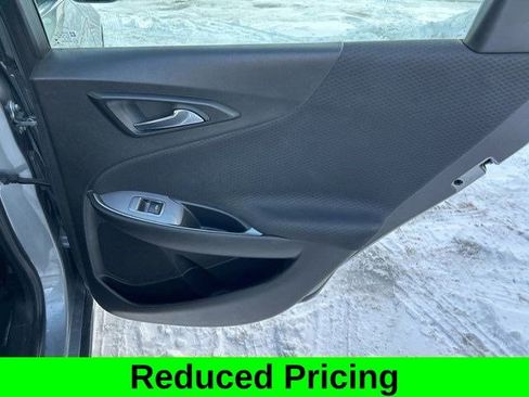 Used 2023 Chevrolet Malibu LT image 37