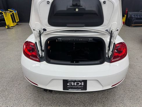Used 2013 Volkswagen Beetle TDI FWD image 21