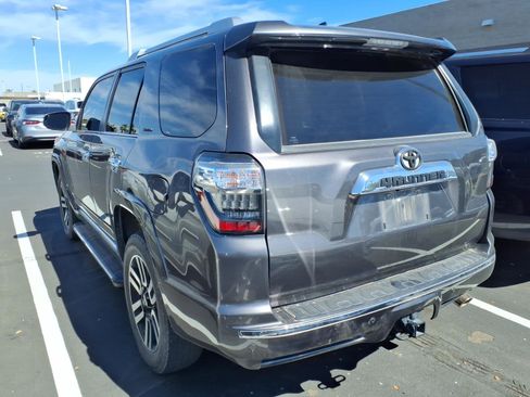 Used 2021 Toyota 4Runner Limited image 4