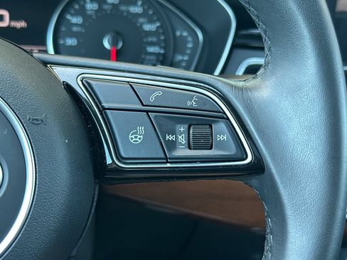 Used 2023 Audi A4 2.0T Premium w/ Convenience Package AWD/4WD image 26