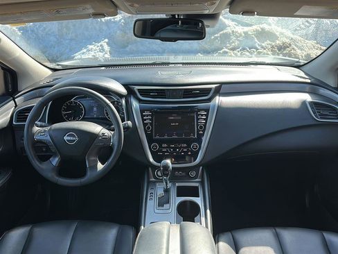 Used 2024 Nissan Murano SV image 25