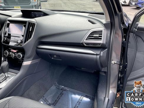 Certified 2023 Subaru Forester Premium image 20