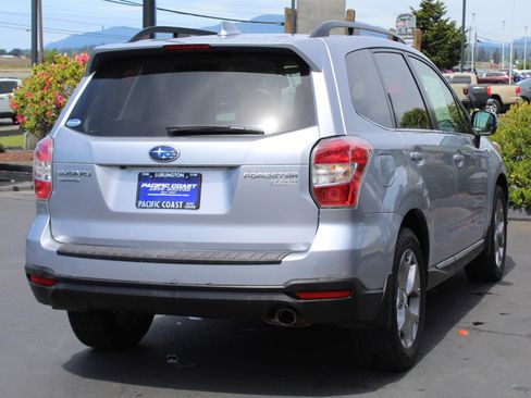 Used 2016 Subaru Forester 2.5i Touring w/ Eyesight & Navigation System AWD/4WD image 6