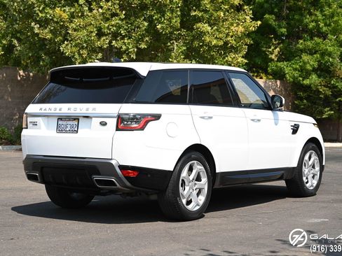 Used 2019 Land Rover Range Rover Sport HSE image 7