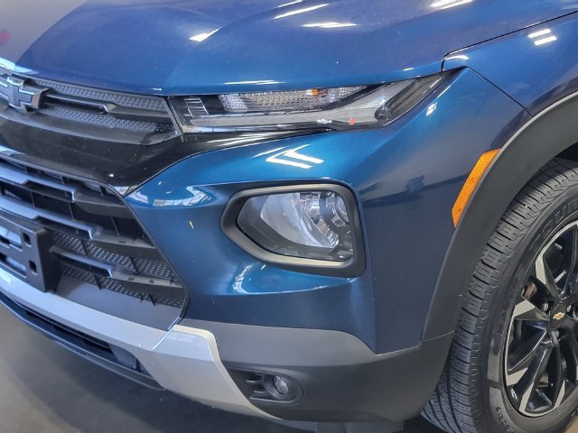 Used 2021 Chevrolet TrailBlazer LT w/ Convenience Package AWD/4WD image 9