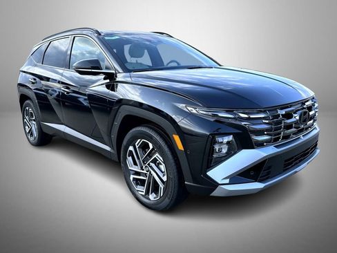 Used 2026 Hyundai Tucson Limited w/ Tow & Go Package image 3