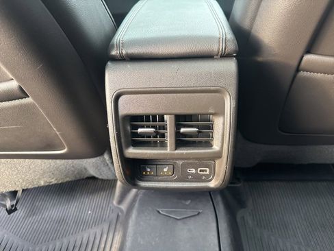 Used 2019 Cadillac XT4 Sport image 22