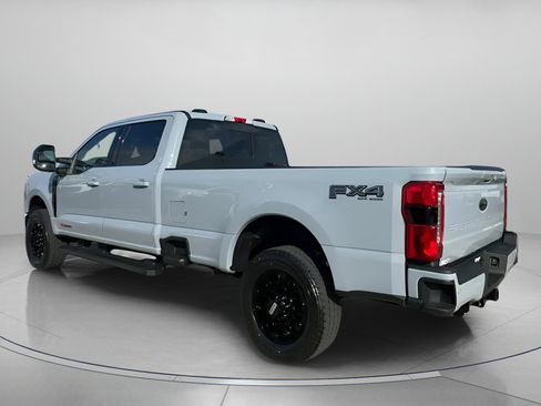 New 2026 Ford F350 Lariat w/ Black Appearance Package image 19