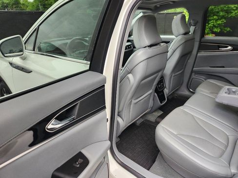 Certified 2022 Lincoln Nautilus Reserve image 25