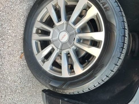 Used 2016 GMC Terrain Denali AWD/4WD image 2