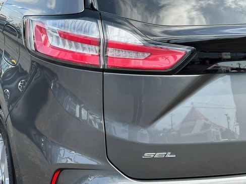 Used 2023 Ford Edge SEL w/ Cargo Accessory Package AWD/4WD image 29