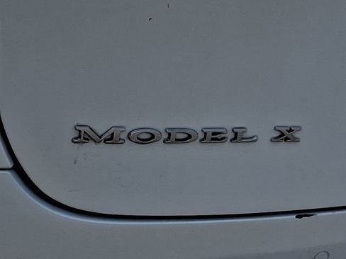 Used 2017 Tesla Model X 100D AWD/4WD image 37