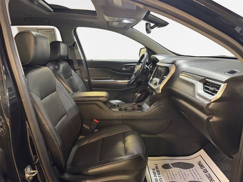 Used 2019 GMC Acadia SLT w/ LPO, Floor Liner Package image 26