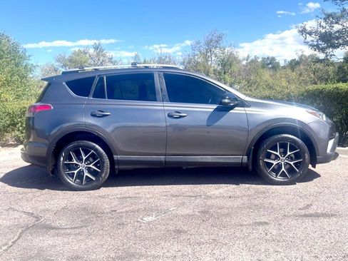 Used 2016 Toyota RAV4 SE w/ Advanced Technology Package AWD/4WD image 3