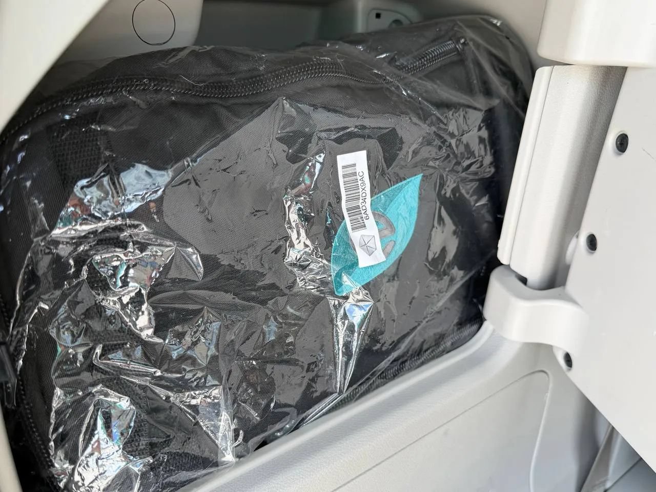 Used 2024 Chrysler Pacifica Limited FWD image 17