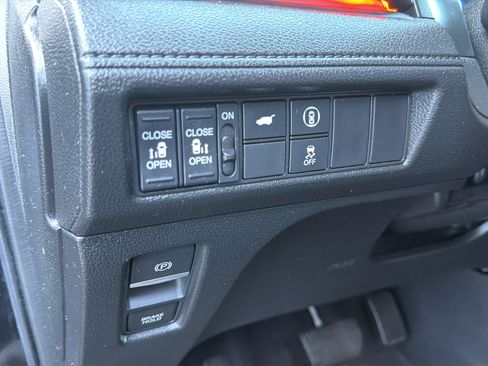 Used 2023 Honda Odyssey Sport image 23