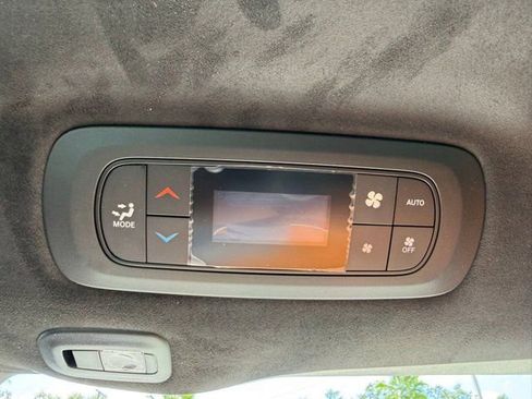 New 2026 Chrysler Pacifica Pinnacle w/ Trailer Tow Group image 39