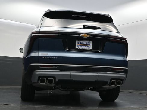 Certified 2026 Chevrolet Traverse LT w/ Enhanced Driving Package FWD image 47