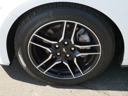 Used 2023 Ford Mustang Premium image 15