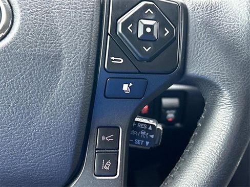 Used 2021 Toyota Sequoia Nightshade image 31