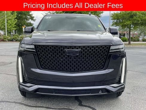 Used 2022 Cadillac Escalade Premium Luxury w/ Performance Package AWD/4WD image 8