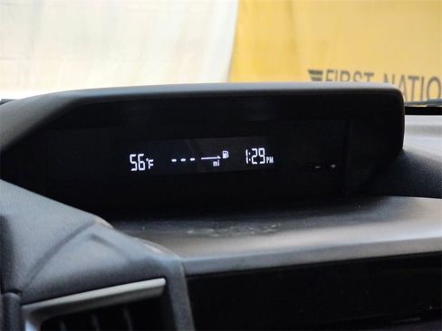 Used 2018 Subaru Impreza 2.0i Premium w/ Eyesight & BSD & Rcta image 24