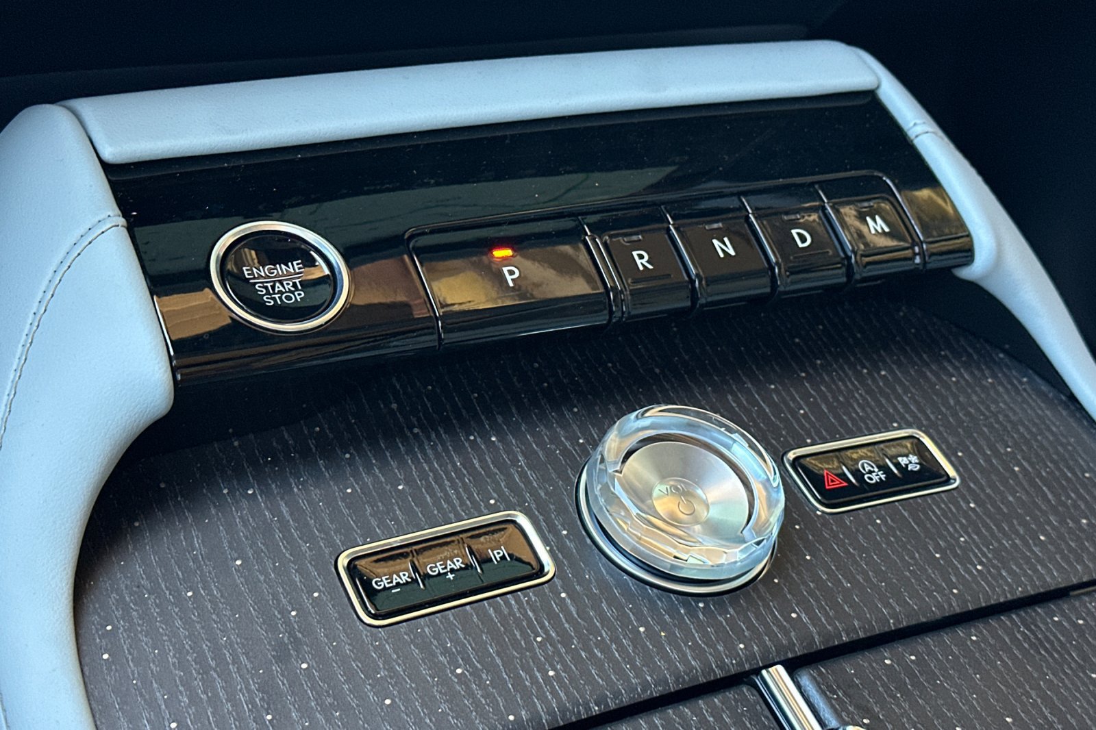 New 2026 Lincoln Navigator L Black Label AWD/4WD image 21