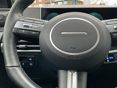 Used 2025 Hyundai Tucson Limited image 22