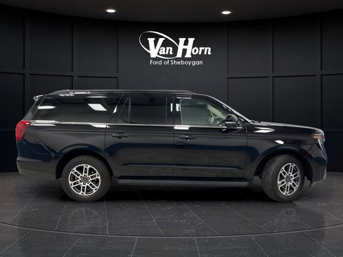 Certified 2025 Ford Expedition Max Active AWD/4WD image 8