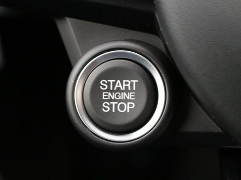 New 2025 Alfa Romeo Stelvio Sprint image 52