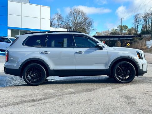 Used 2024 Kia Telluride EX X-Line image 2
